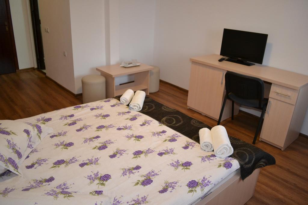 Pensiunea Meridian Corbeni Habitación foto