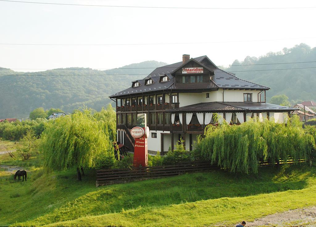 Pensiunea Meridian Corbeni Exterior foto